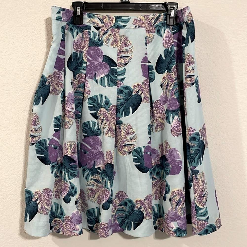 Chadwicks Of Boston Women’s Midi Skirt Size 14 Blue Floral Tropical Contemporary